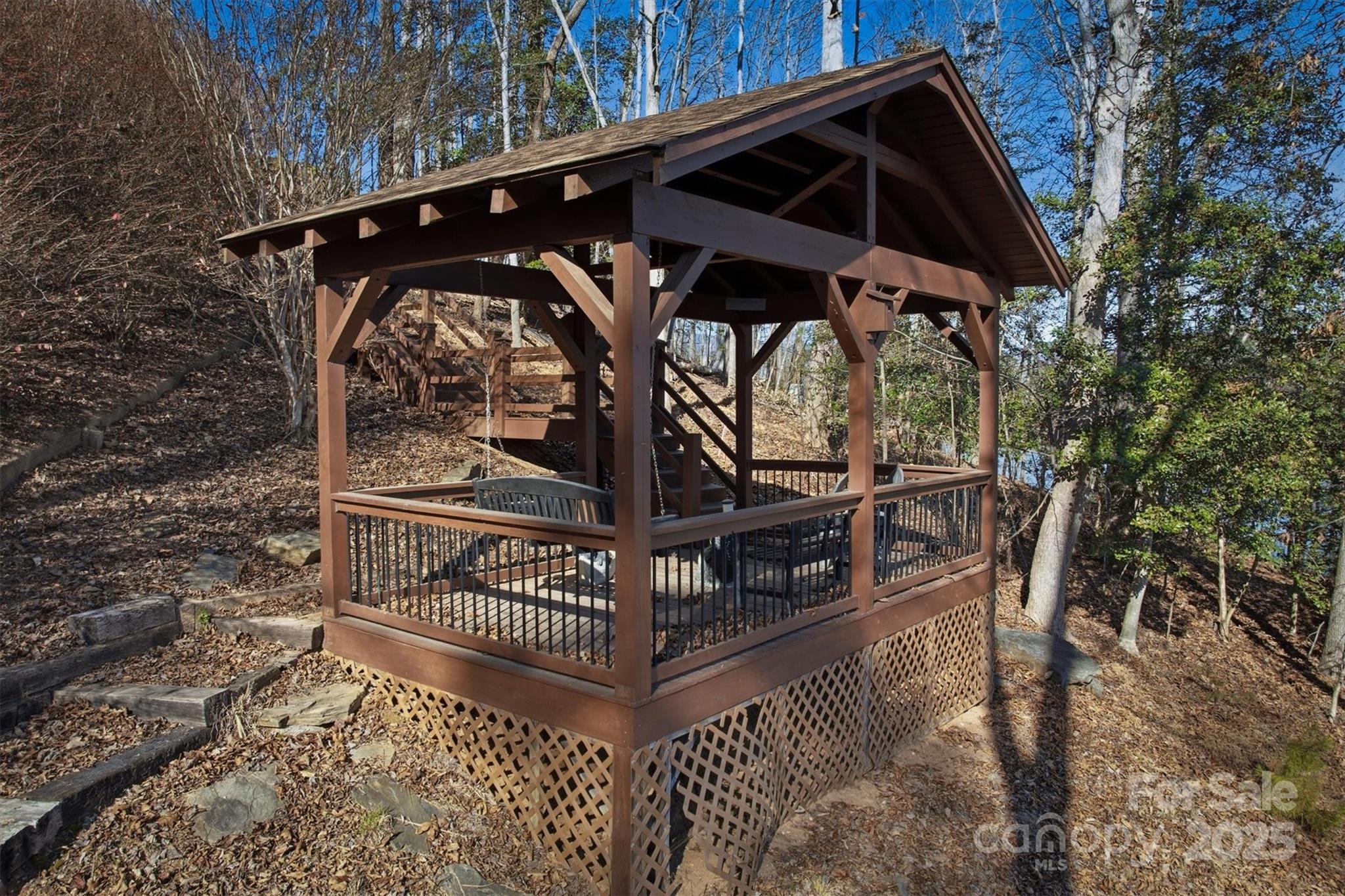 536 Harborside Drive