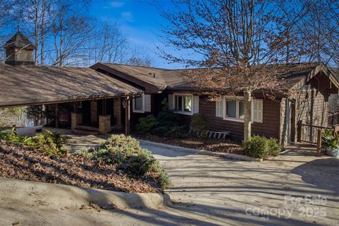Photo of 536 Harborside Drive, Nebo, NC 28761 (MLS # 4327951)
