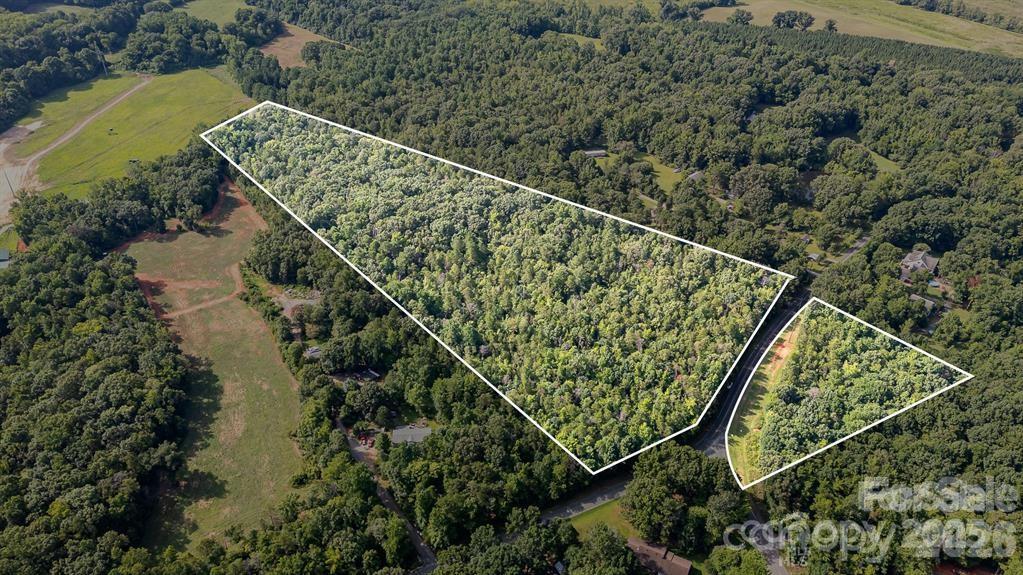 1010 Cane Manor Court 8