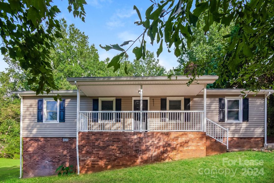 Looking for your dream home? Through our seamless leasing process, this beautifully designed home is move-in ready. Our spacious layout is perfect for comfortable living that you can enjoy with your pets too; we’re proud to be pet friendly. Our homes are built using high-quality, eco-friendly materials with neutral paint colors, updated fixtures, and energy-efficient appliances. Enjoy the backyard and community to unwind after a long day, or simply greet neighbors, enjoy the fresh air, and gather for fun-filled activities. Ready to make your next move your best move? Apply now. Take a tour today. We’ll never ask you to wire money or request funds through a payment app via mobile. The fixtures and finishes of this property may differ slightly from what is pictured.