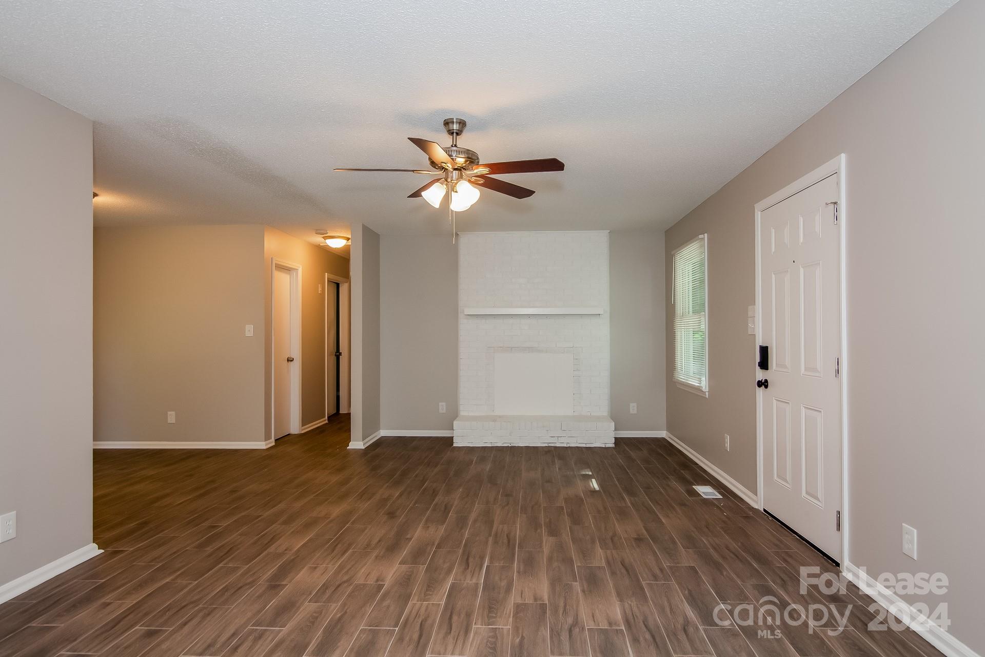 Amy Acres - Residential Lease