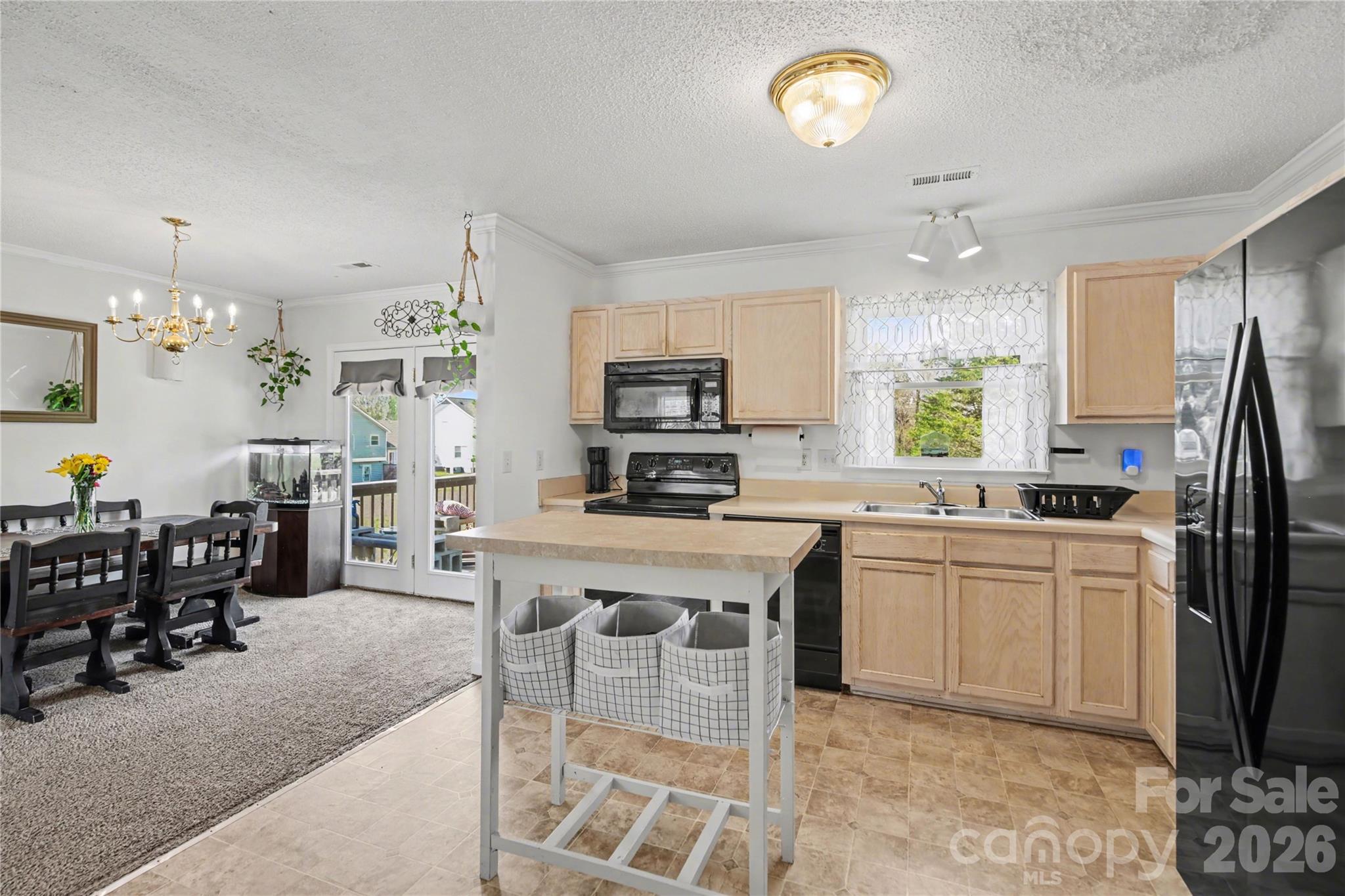 3904 Riverdale Road