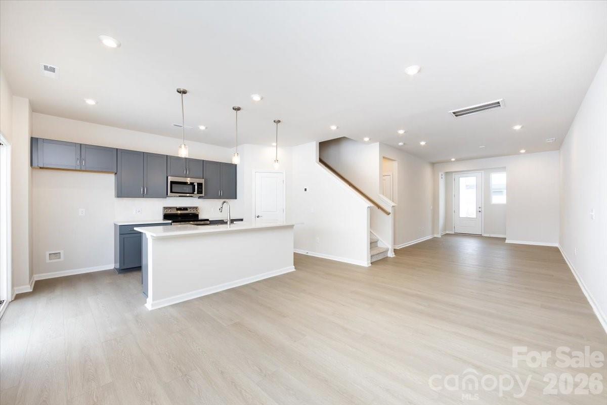 Fifteen 15 Cannon - Residential