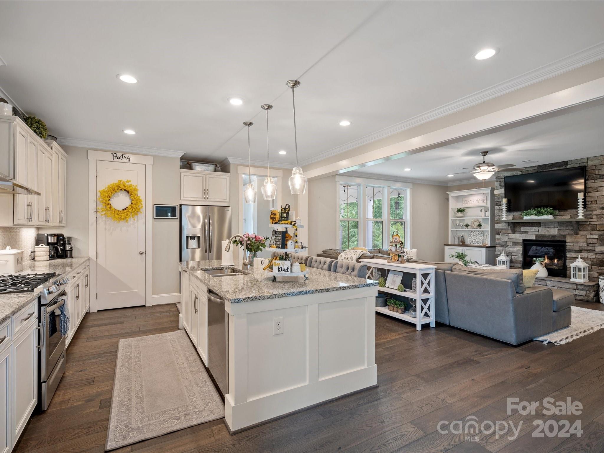 Riverwalk - Residential