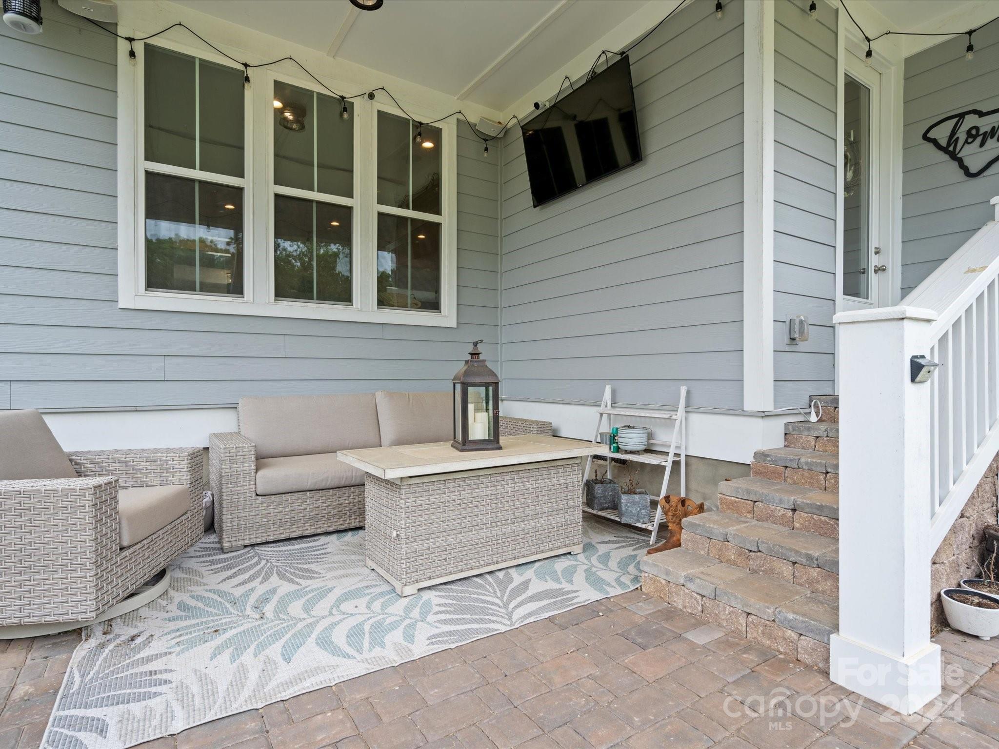 Riverwalk - Residential