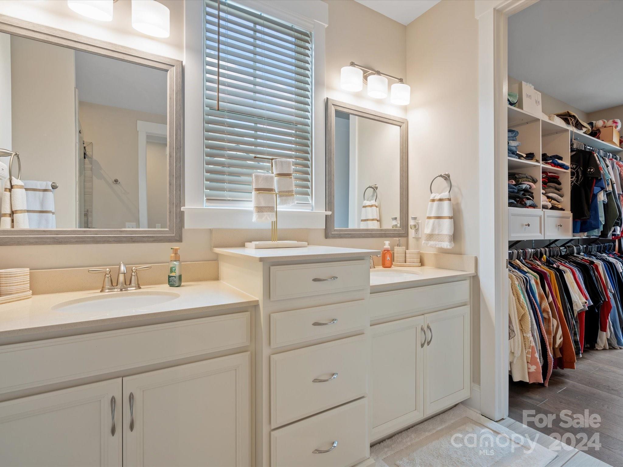 Riverwalk - Residential