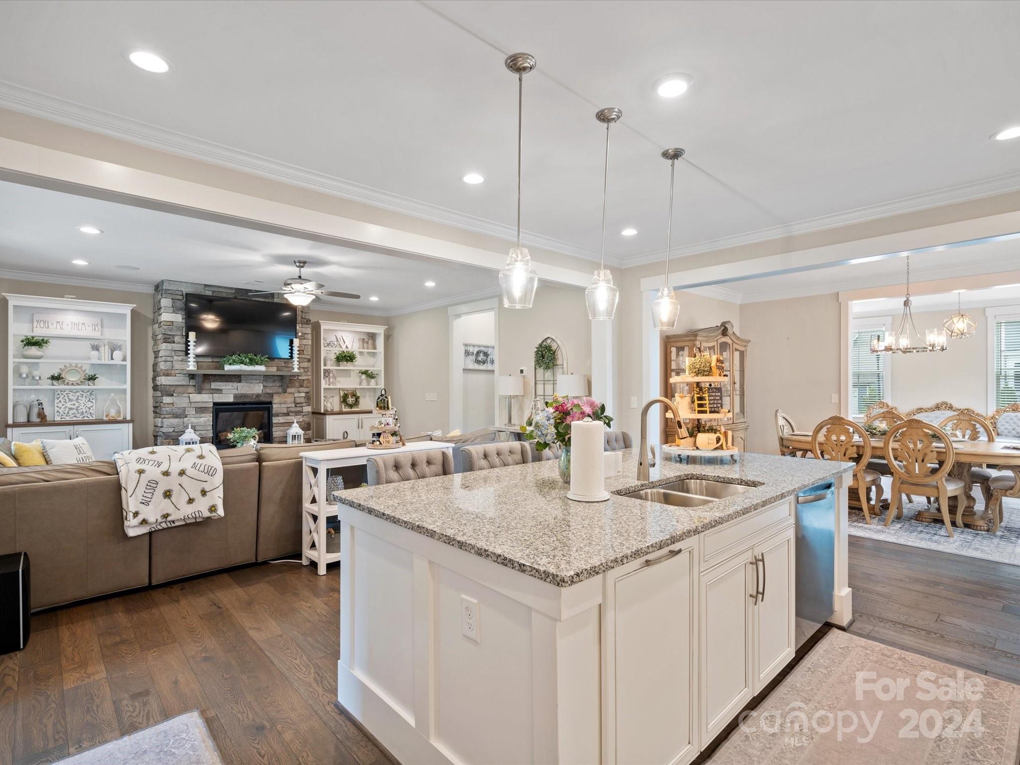 Riverwalk - Residential