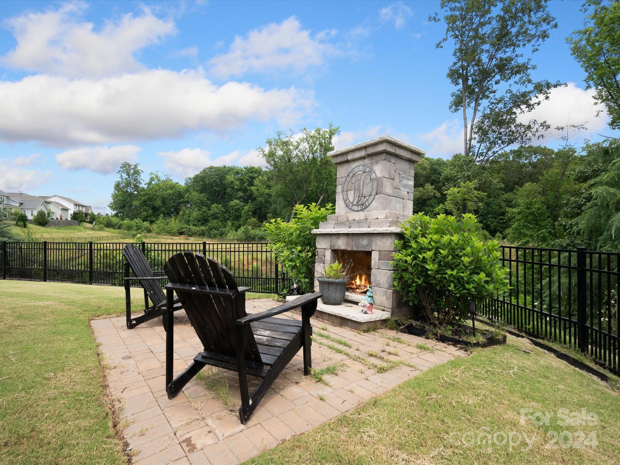 Riverwalk - Residential