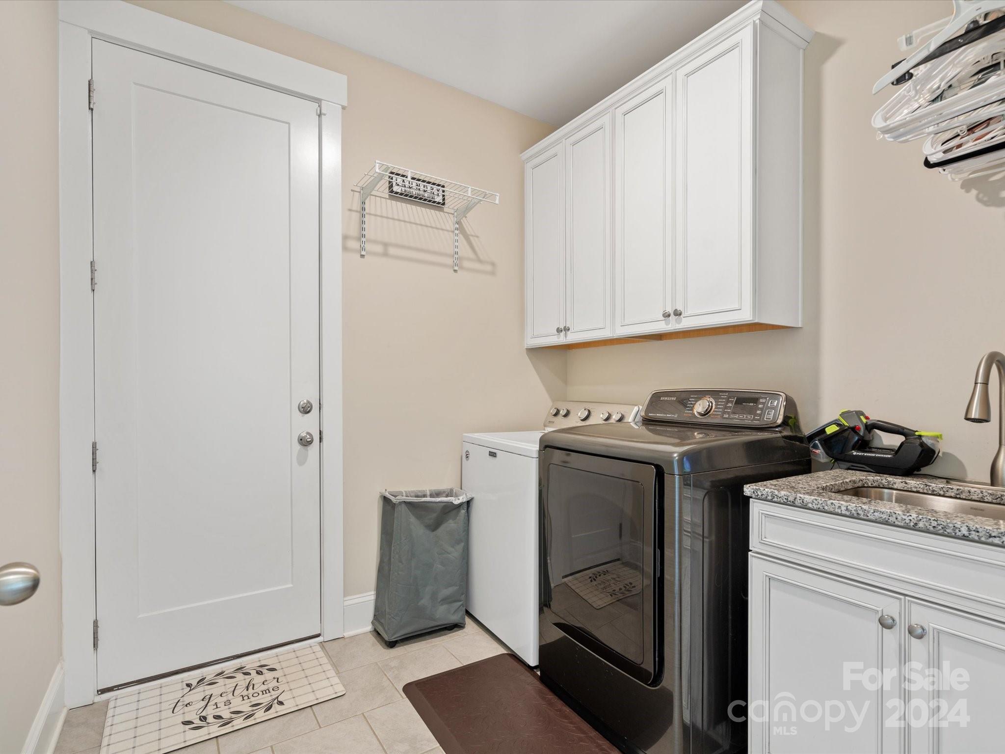 Riverwalk - Residential