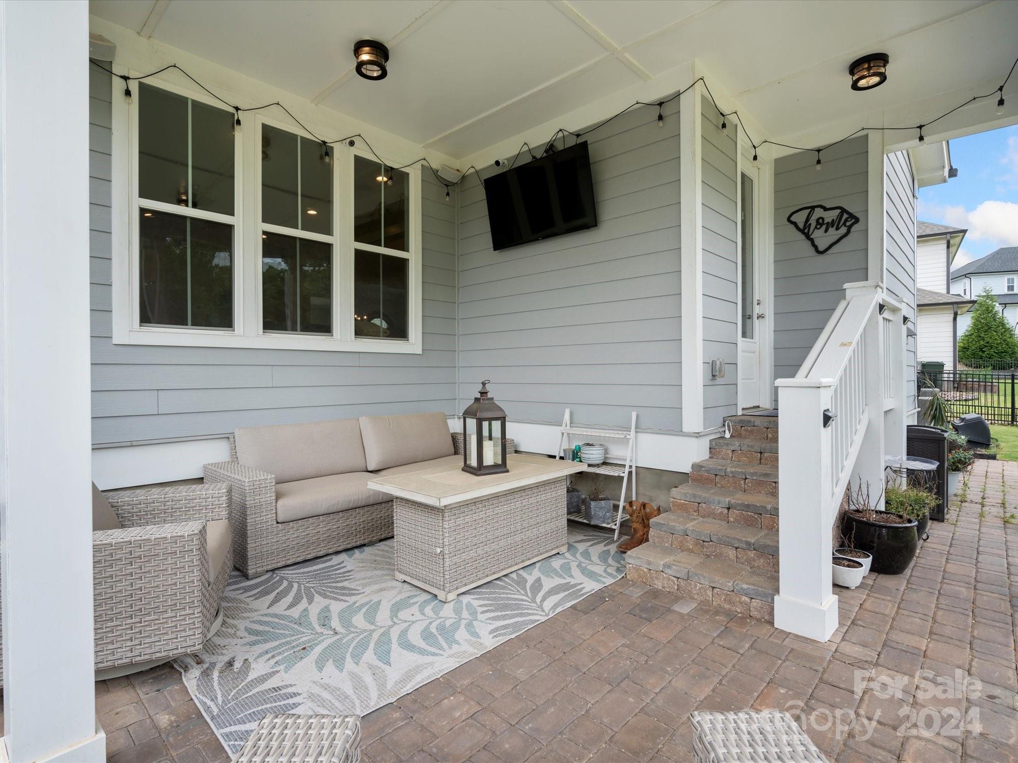 Riverwalk - Residential