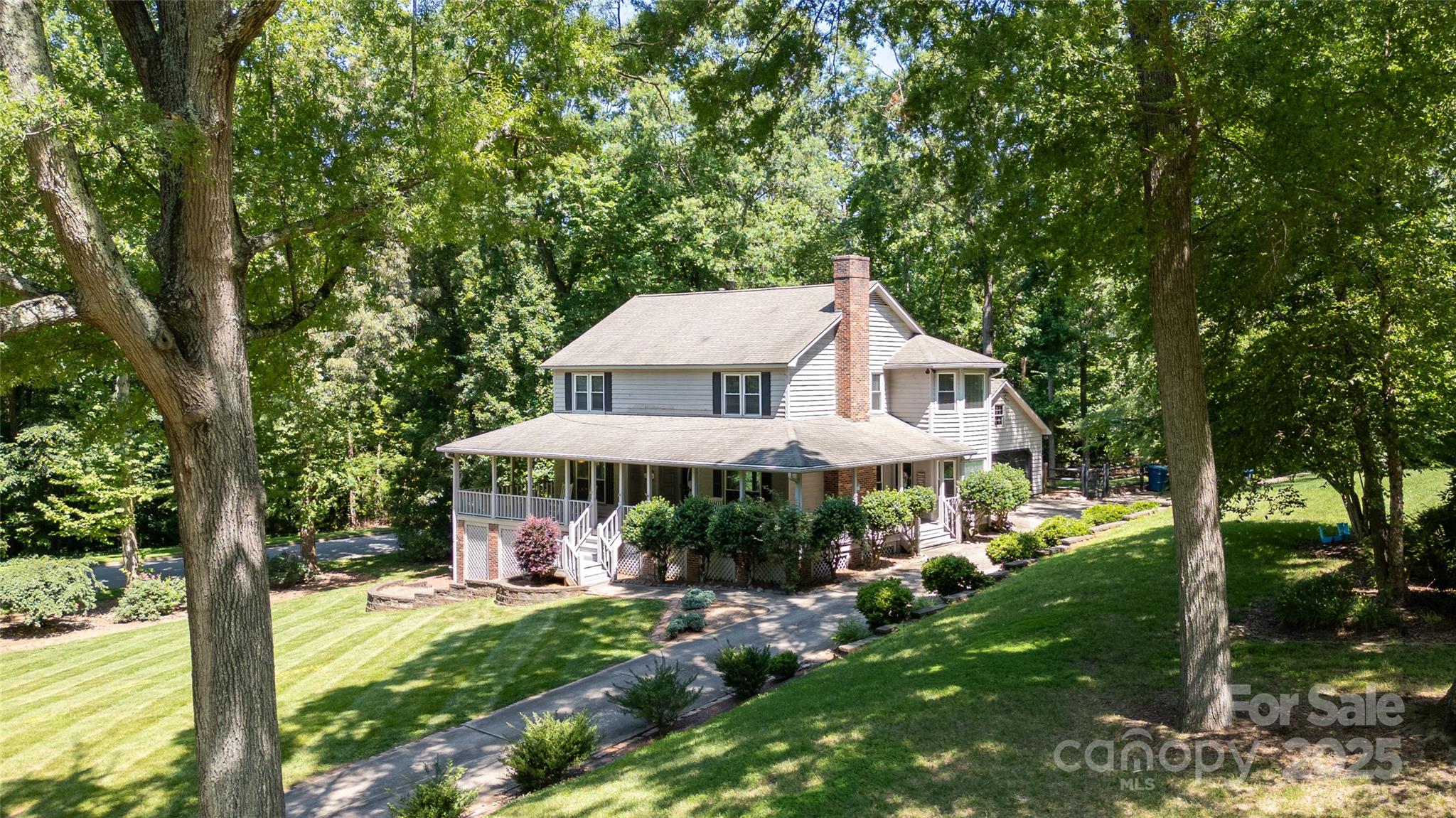 408 Camelot Drive