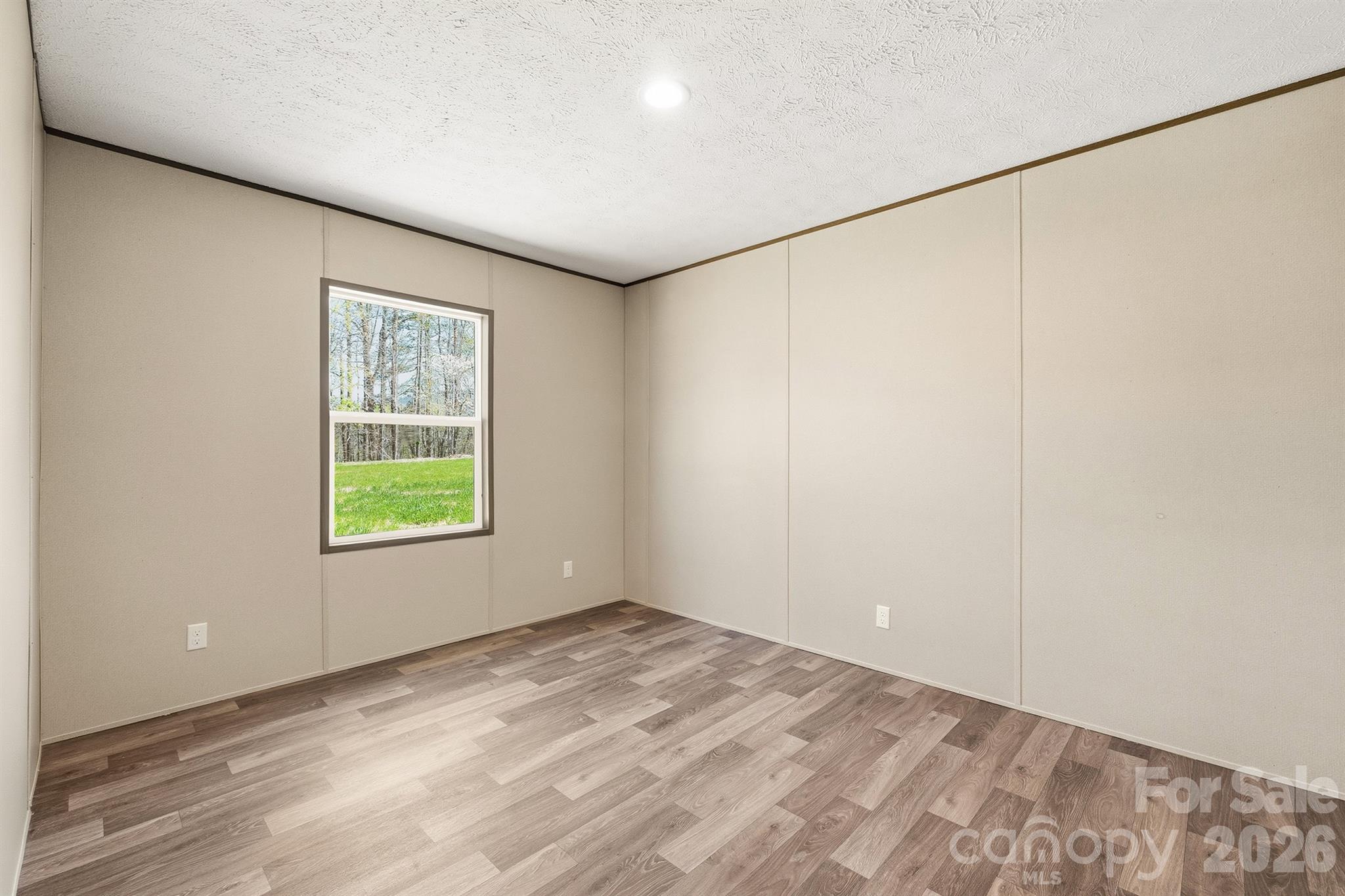 Peaceful Hill - Residential