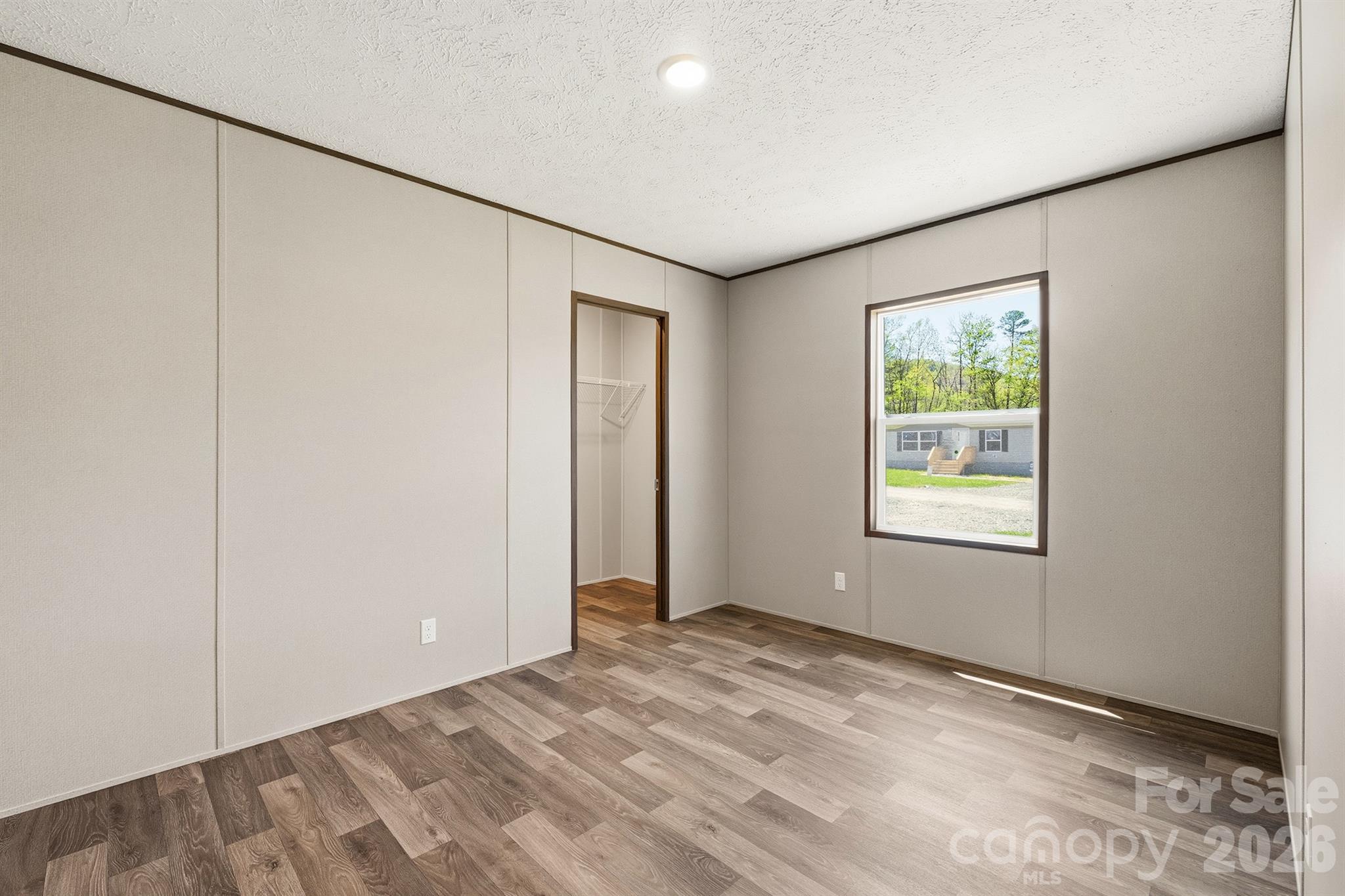 Peaceful Hill - Residential