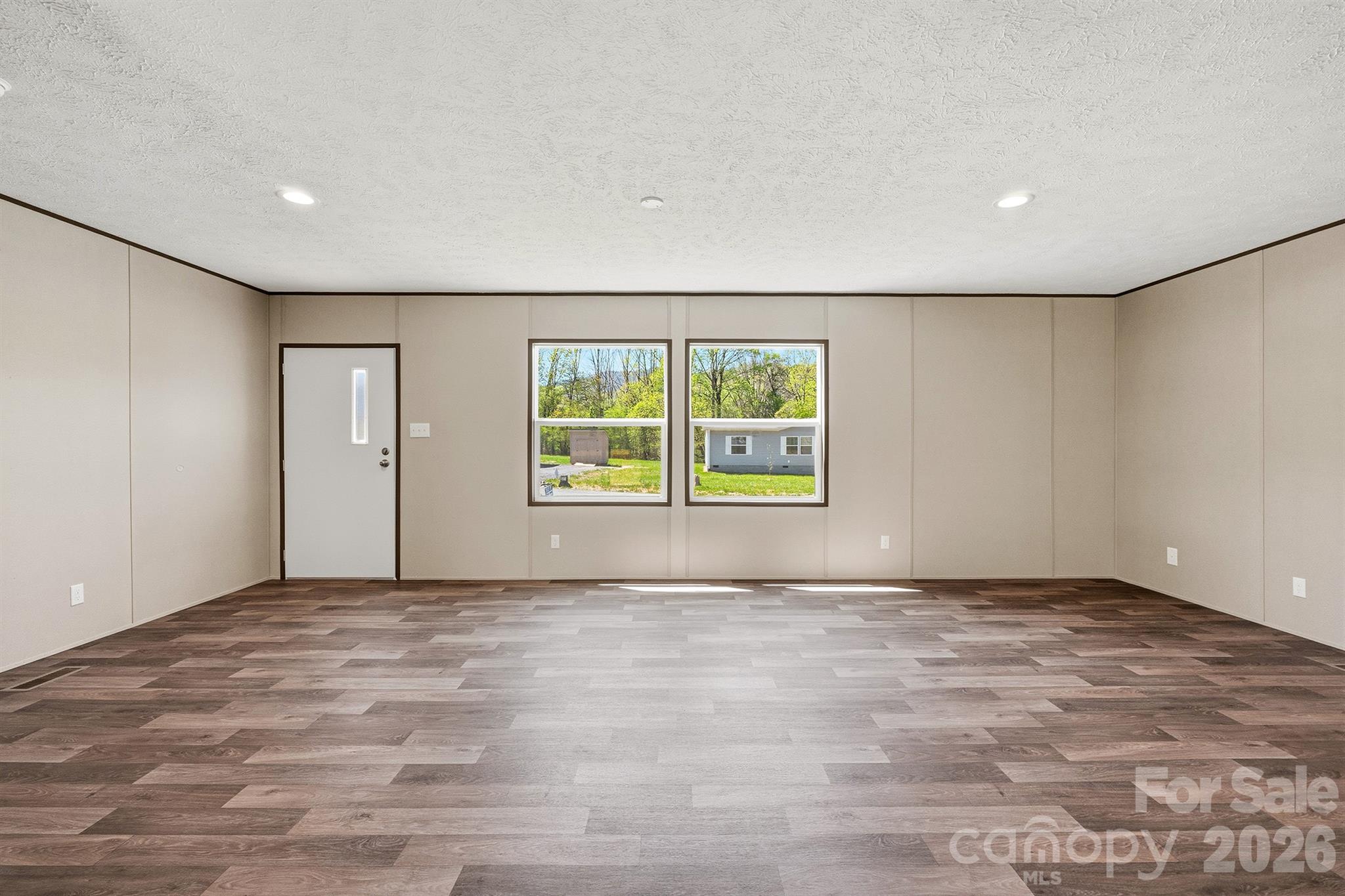 Peaceful Hill - Residential