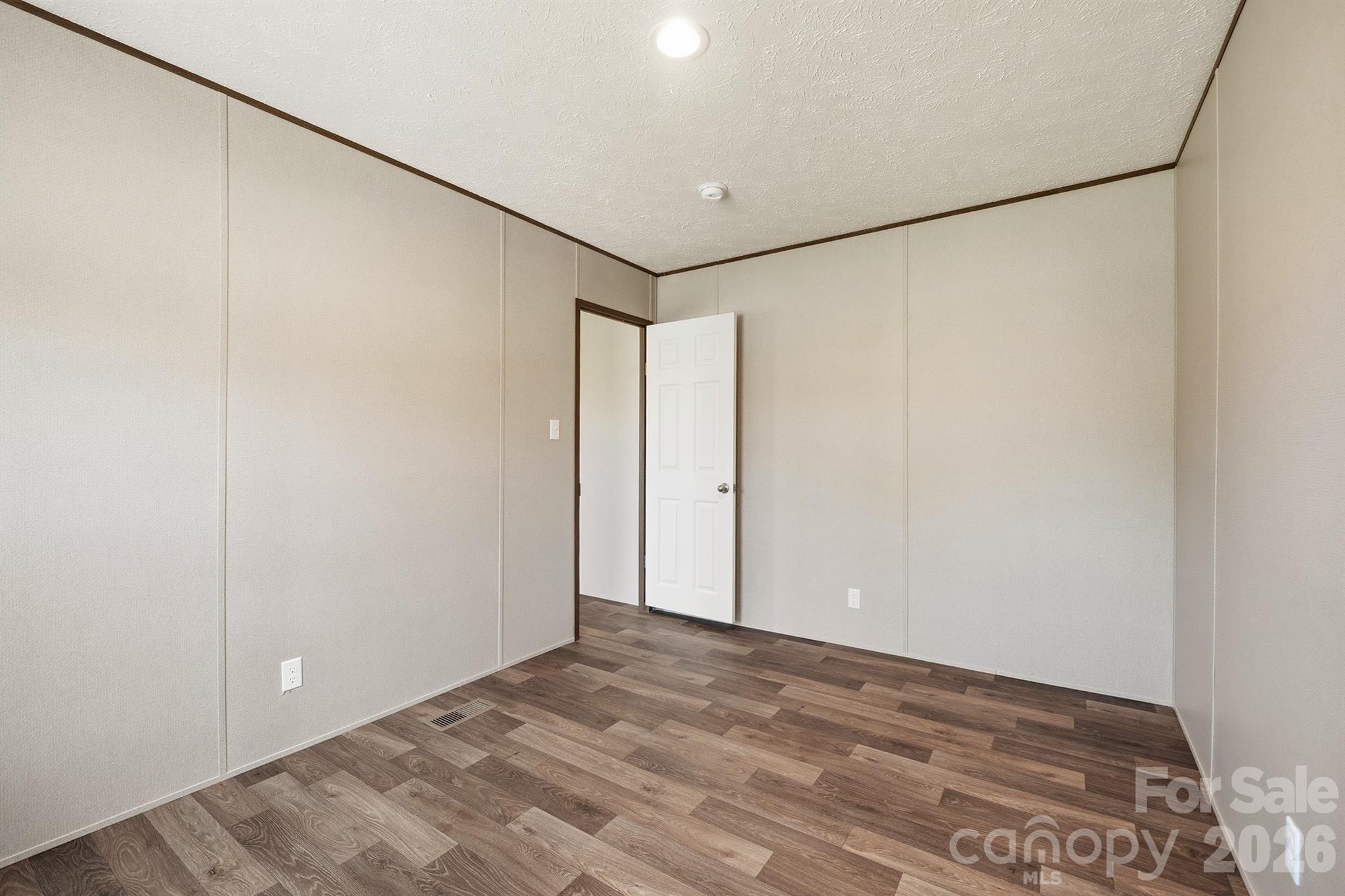 Peaceful Hill - Residential