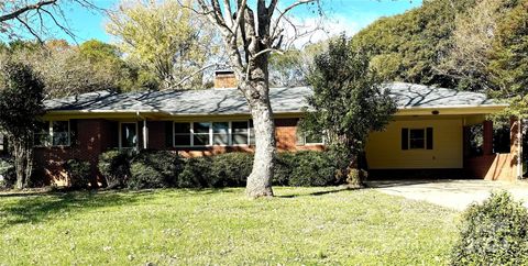 A home in Kings Mountain