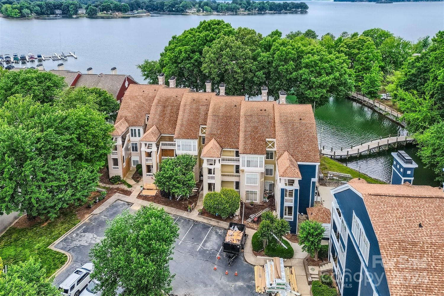 Windjammer - Residential