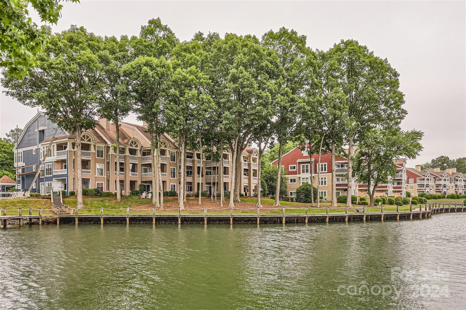 Windjammer - Residential