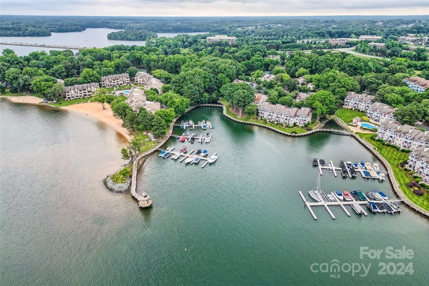 Windjammer - Residential