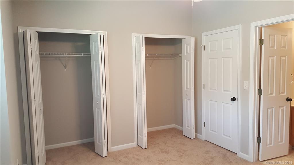 Holly Ridge - Residential