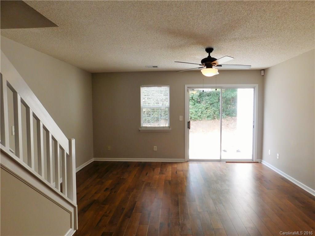 Holly Ridge - Residential