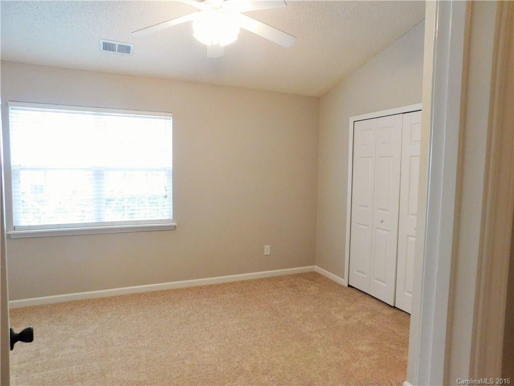 Holly Ridge - Residential