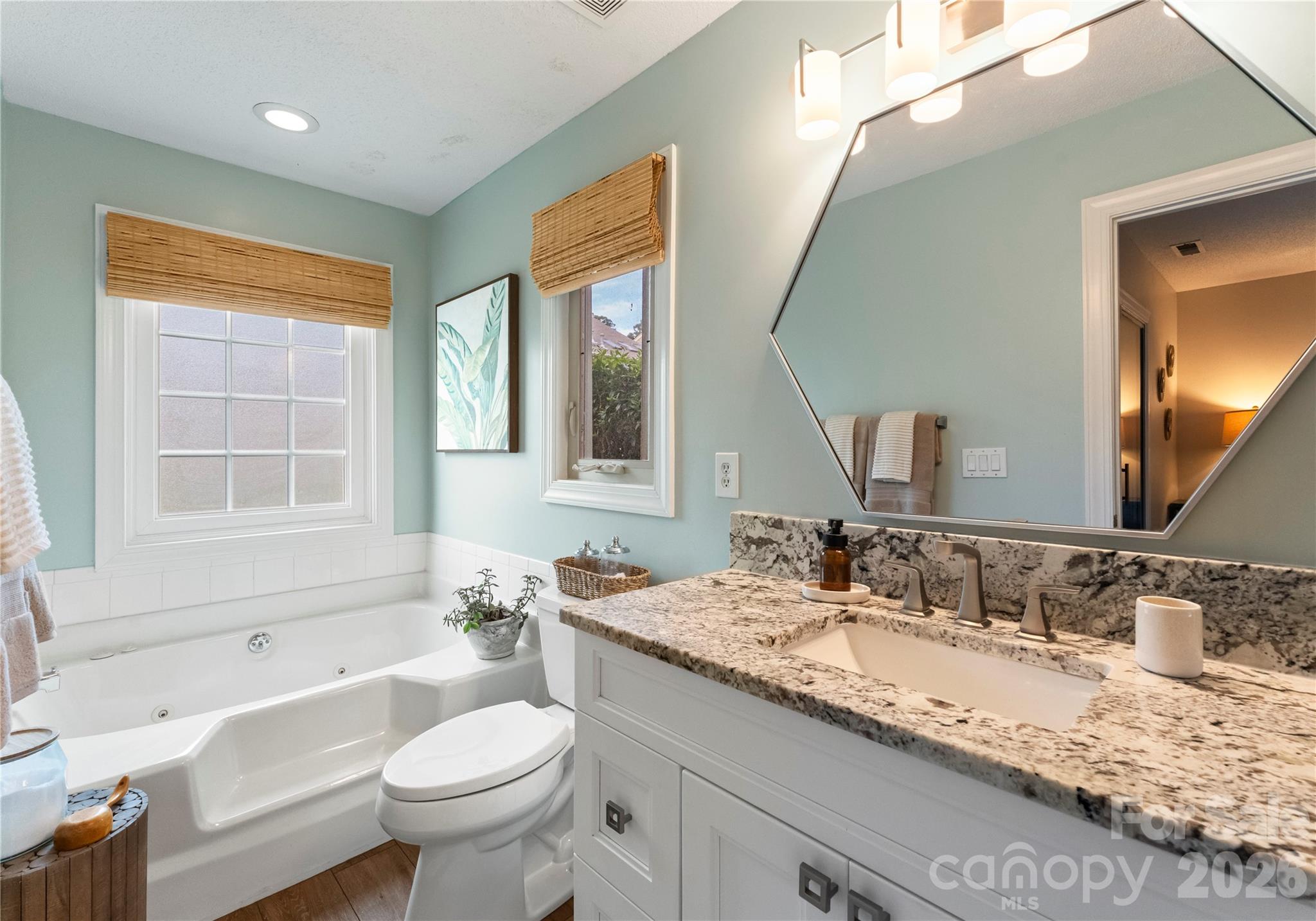 The Yachtsman - Residential