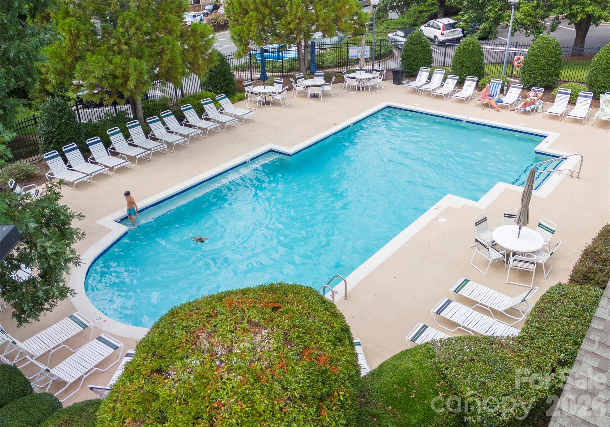 The Yachtsman - Residential