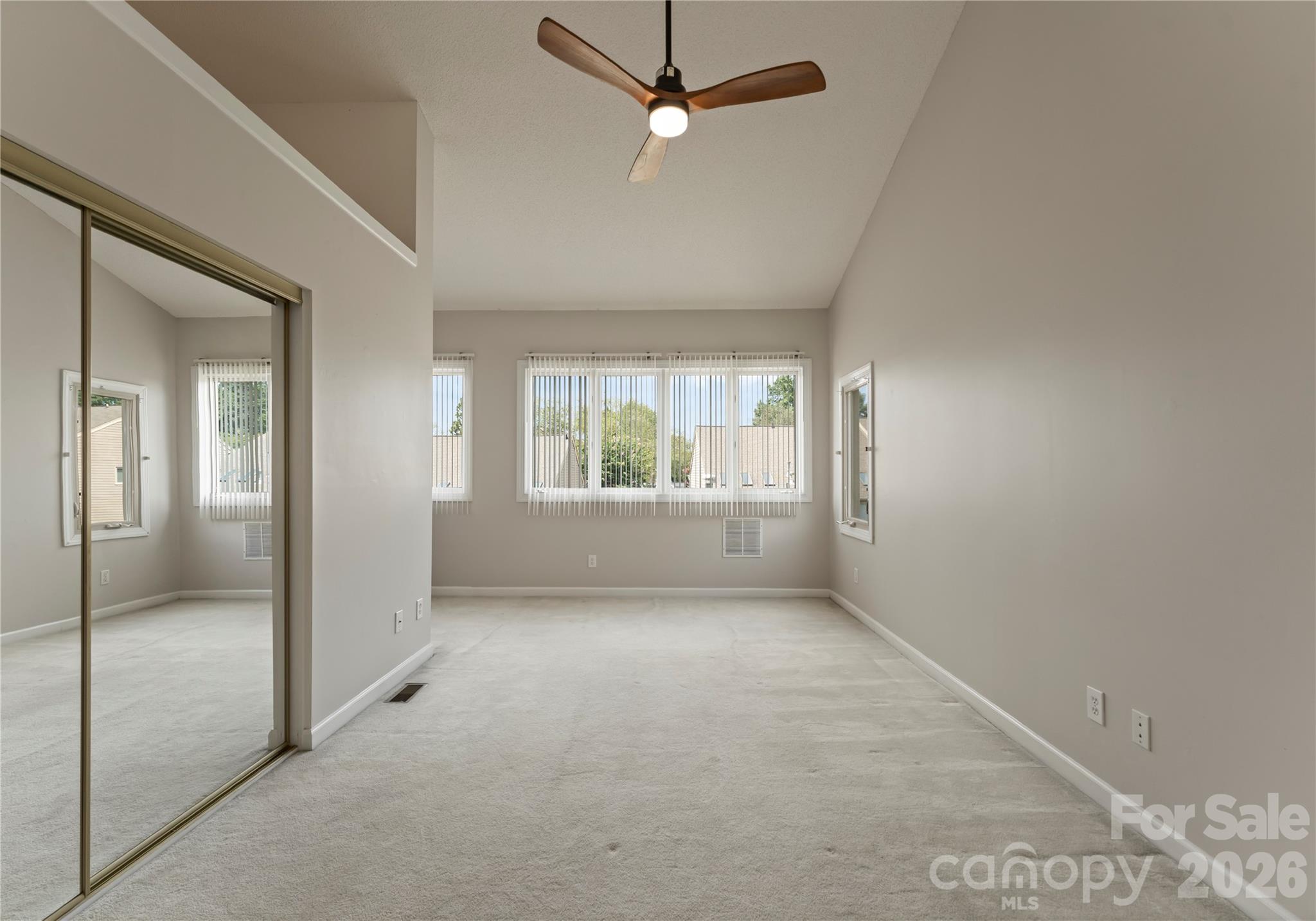 The Yachtsman - Residential