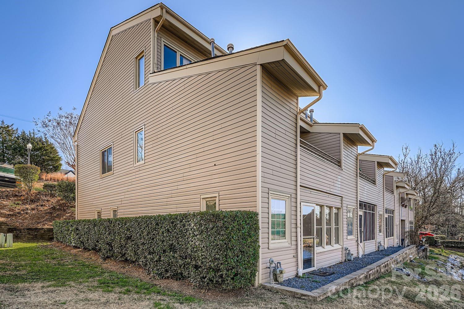 The Yachtsman - Residential