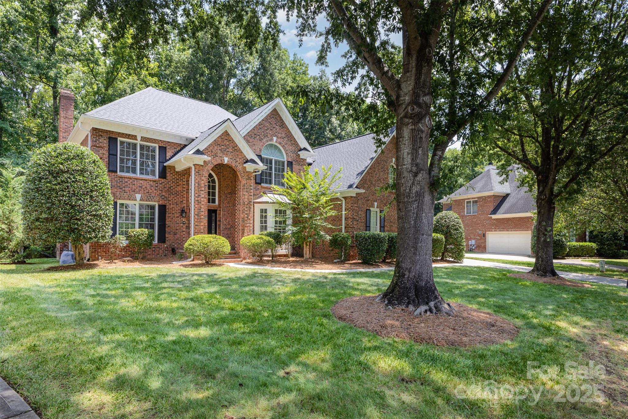6612 Saunton Court