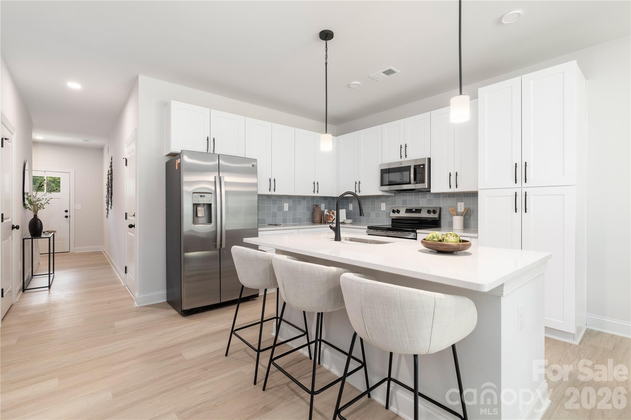 2948/2950 Reid Avenue