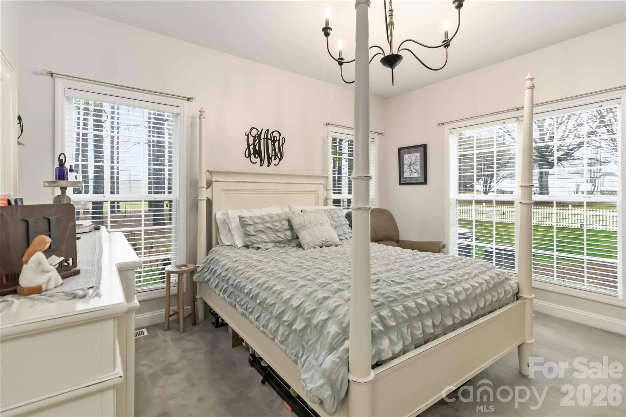 Henrys Orchard - Residential