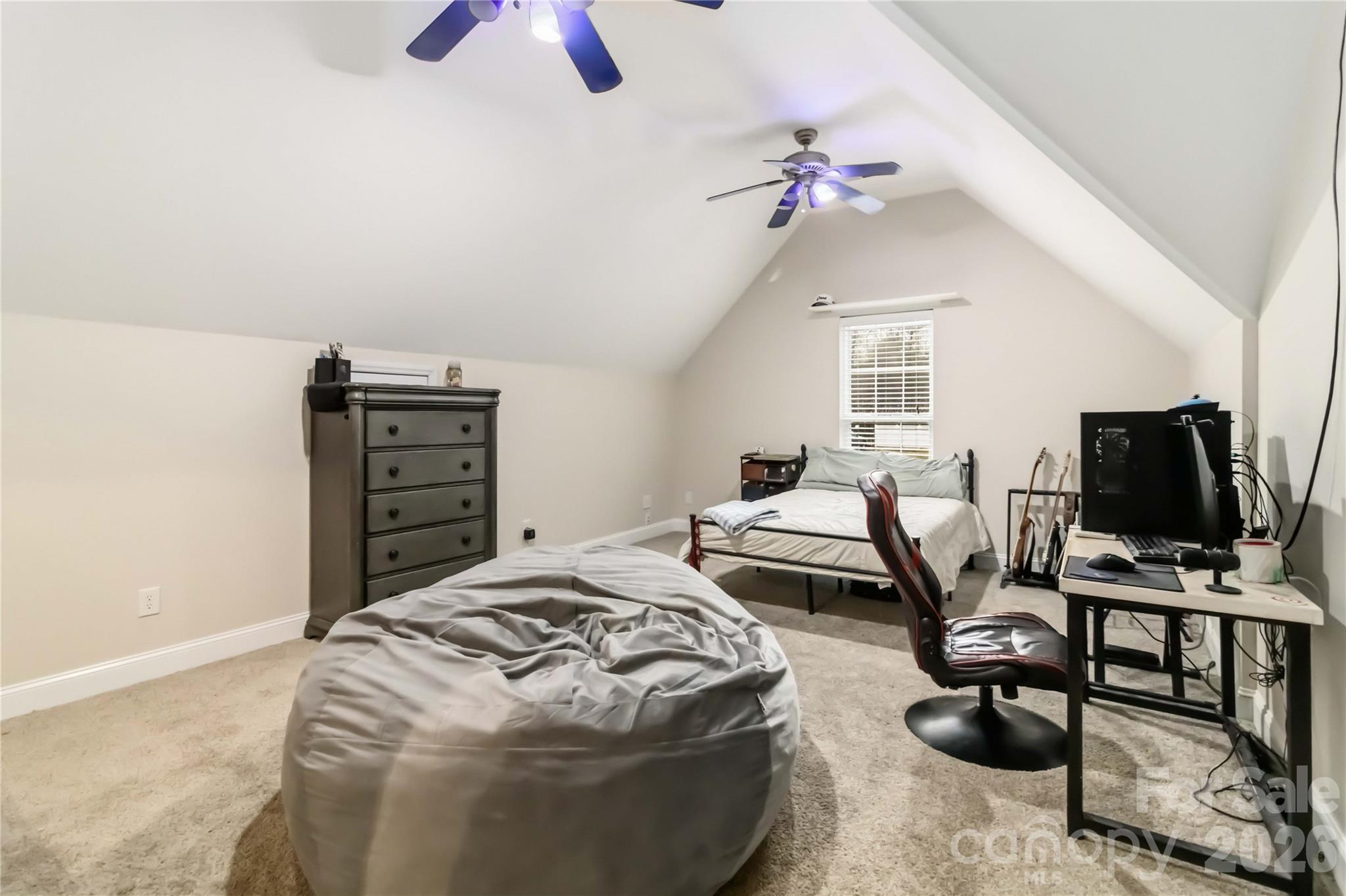 Henrys Orchard - Residential