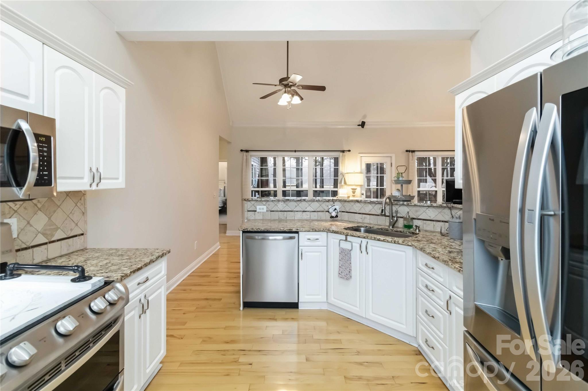 Henrys Orchard - Residential