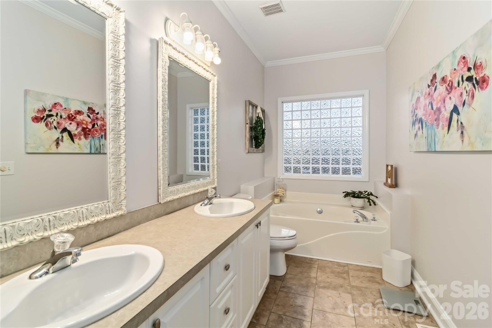 Henrys Orchard - Residential