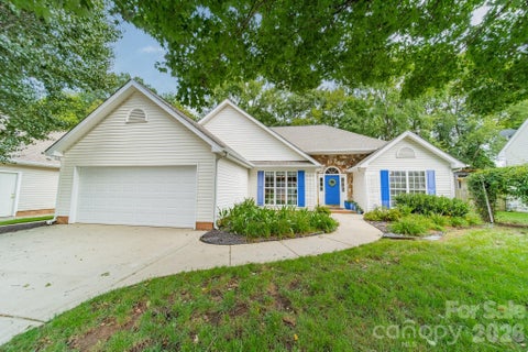Photo of 4956 Bentridge Drive NW, Concord, NC 28027 (MLS # 4414625)