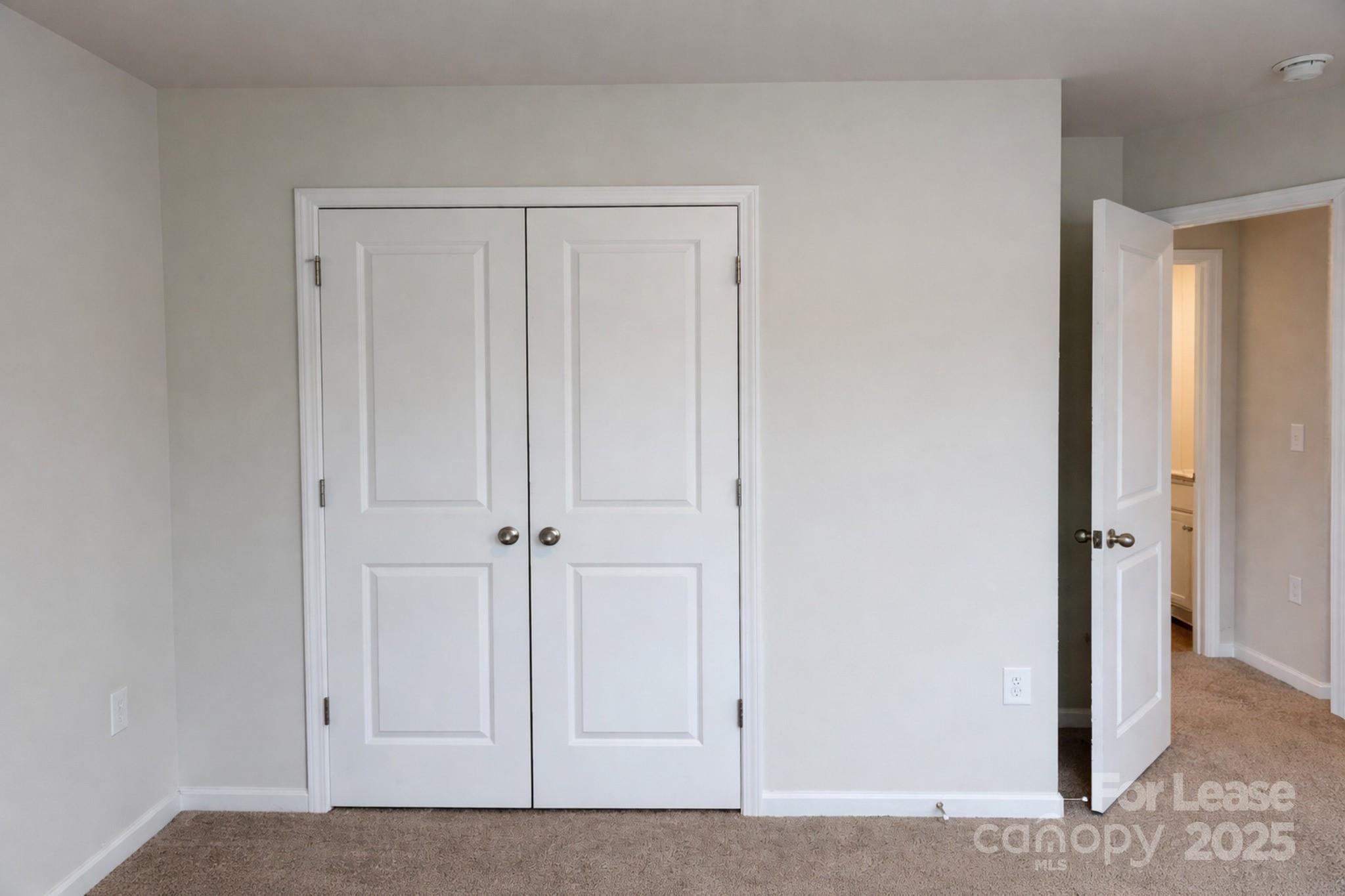 Mckee Creek Village - Residential Lease