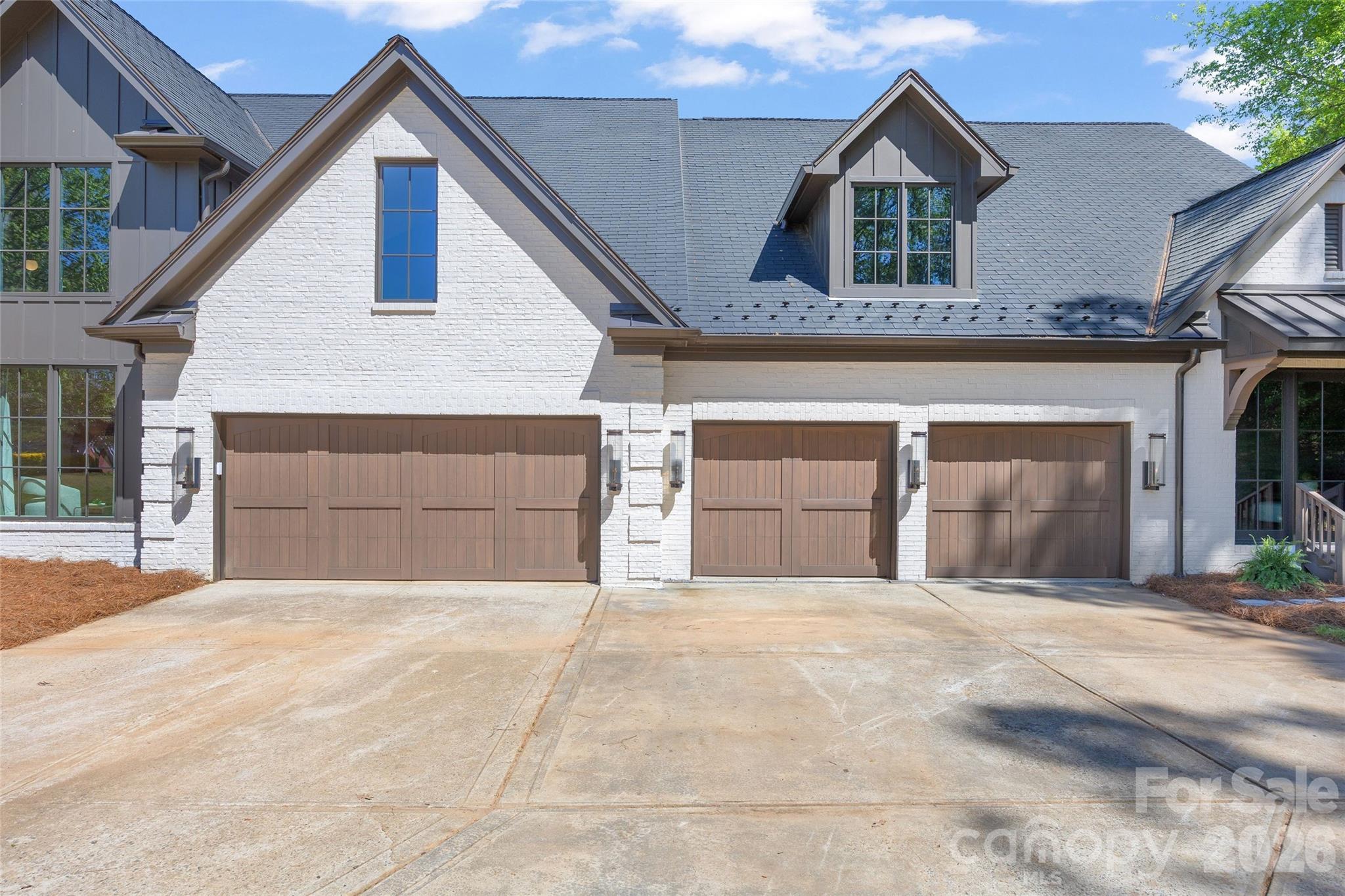 Crown Harbor - Residential