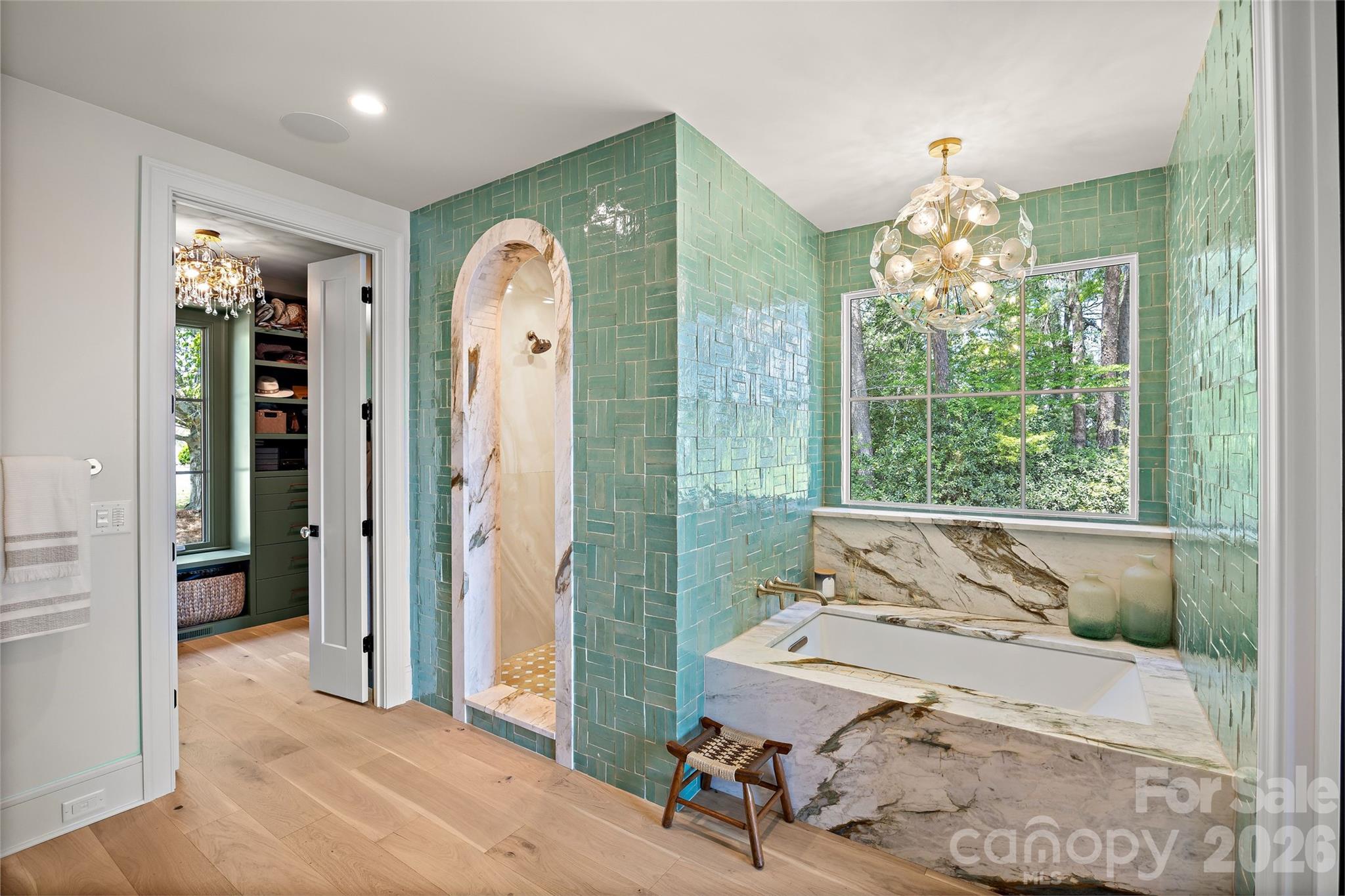 Crown Harbor - Residential