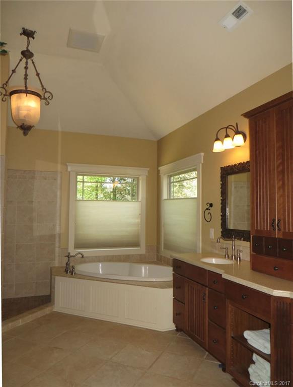 Aero Plantation - Residential