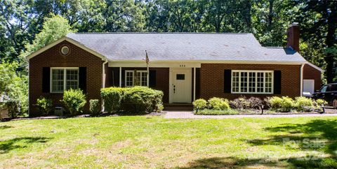 Single Family Residence in Albemarle NC 454 10th Street.jpg