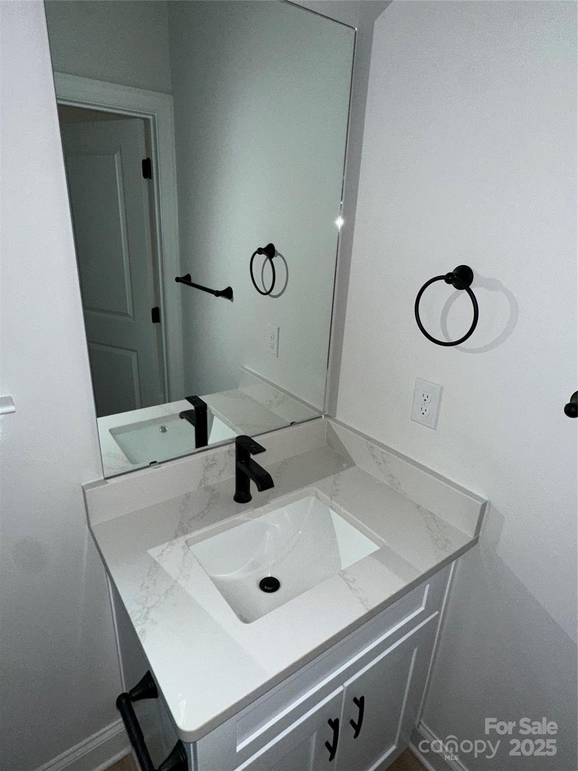 4504/4506 W Tyvola Road