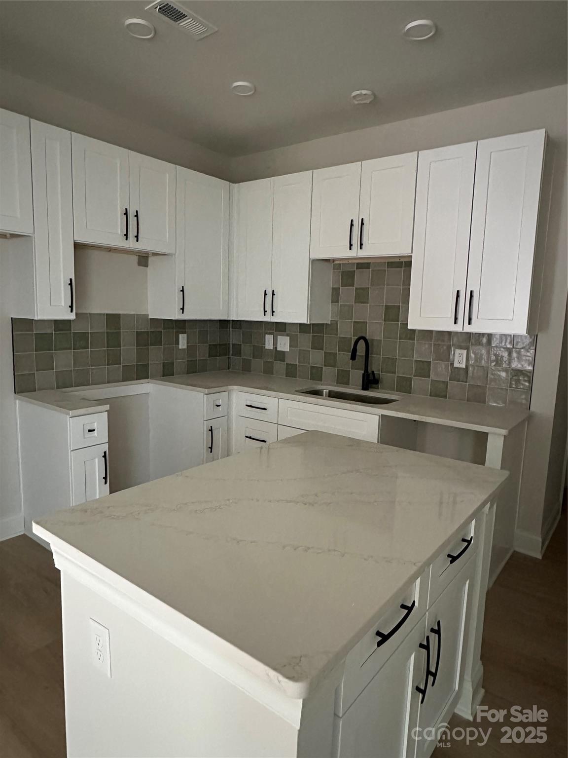 4504/4506 W Tyvola Road