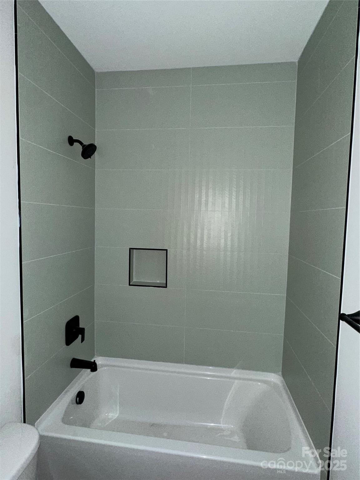 4504/4506 W Tyvola Road