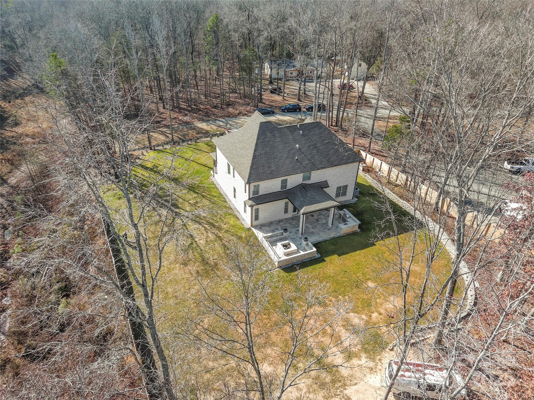 8804 Casa Lake Drive