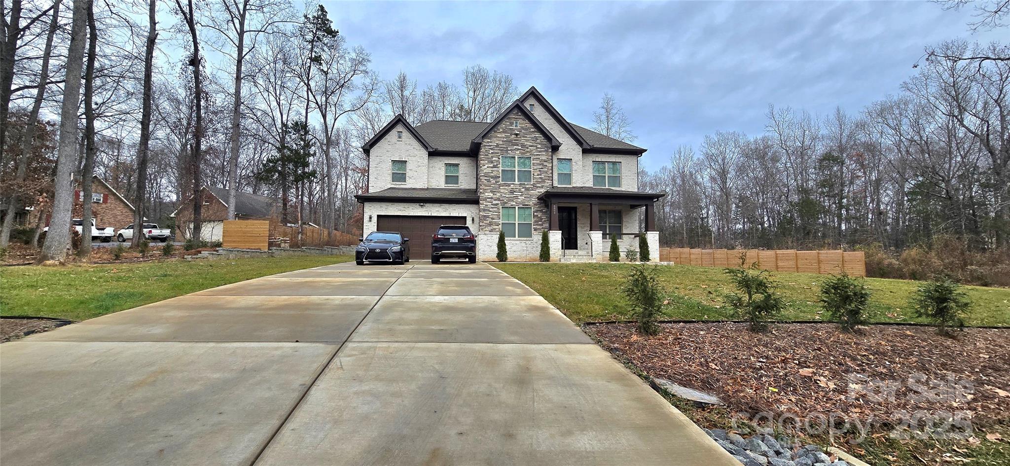 8804 Casa Lake Drive