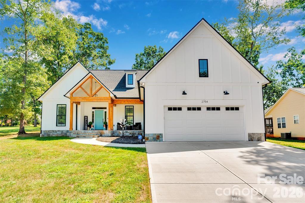 2754 Emperor Street, Claremont, NC, 28610