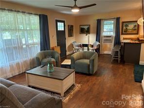 4685 Rock Creek Road