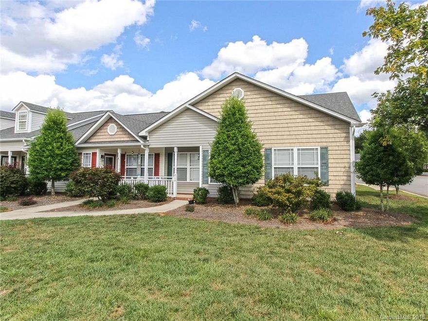 Spacious 3BR/2BA garden style condo. Open floor plan with vaulted ceiling, front porch, and patio. Conveniently located with low HOA fees. Lawn maintenance included. New Wood-Look Tile Floors throughout!